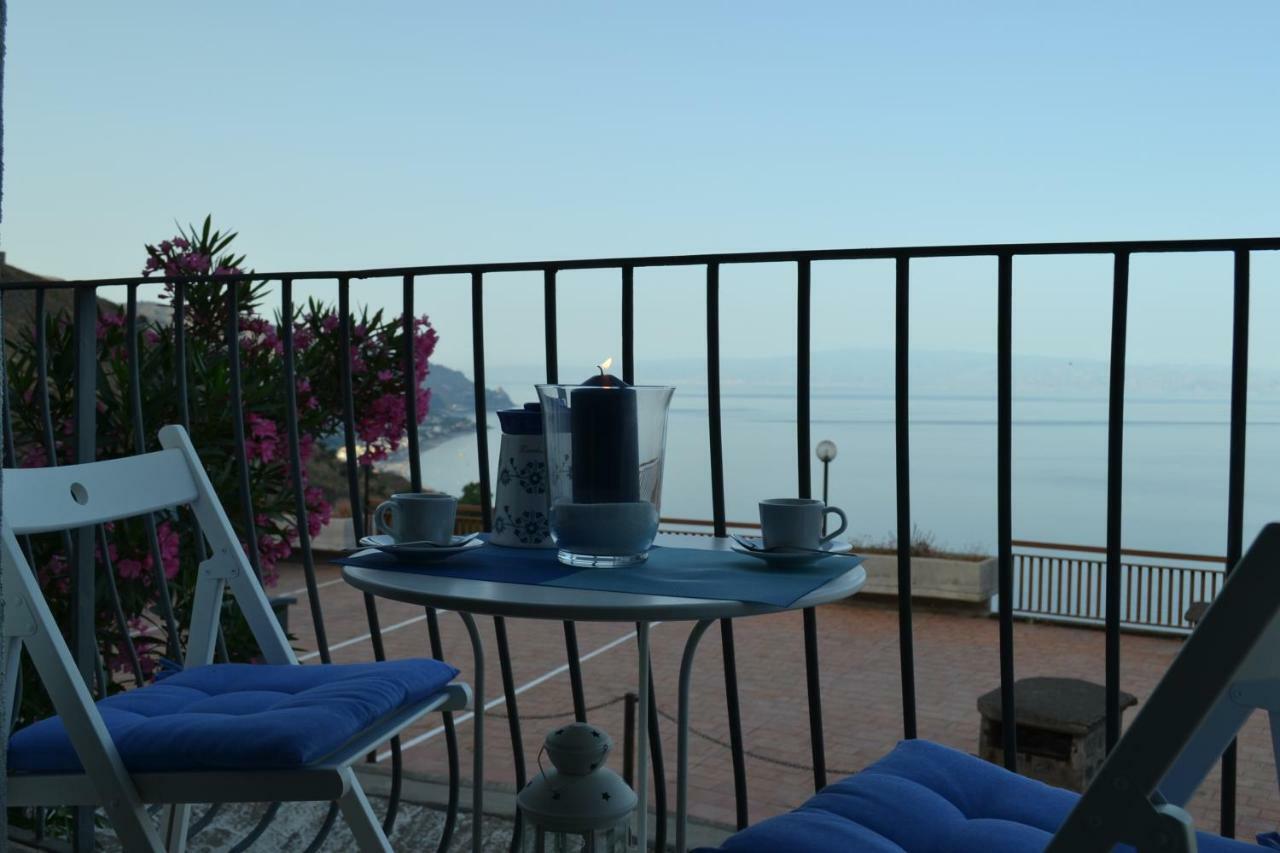 Charming Place 2 Taormina Luaran gambar